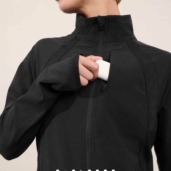 NWOT ATHLETA Run With It Jacket - Picture 2 of 5
